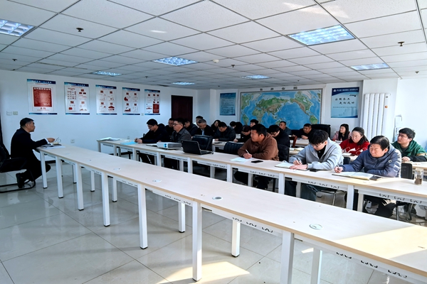 召开援科项目筹备会_副本.jpg 召开援科项目筹备会_副本.jpg