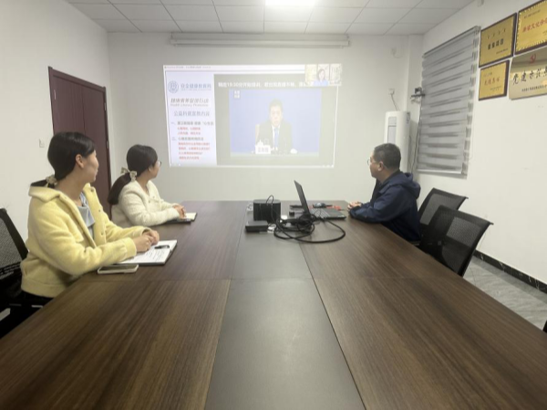 4.14 爱卫图片1 (1)_副本.png 4.14 爱卫图片1 (1)_副本.png